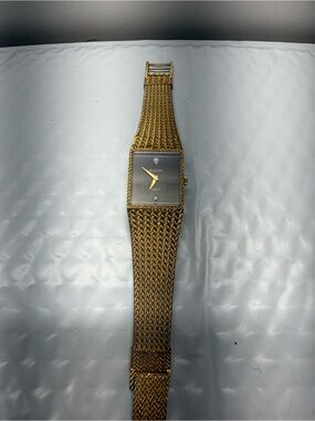 Bulova vintage GOLD TONE WOMEN WATCH 7007 Swiss NEED NEW BATTERY